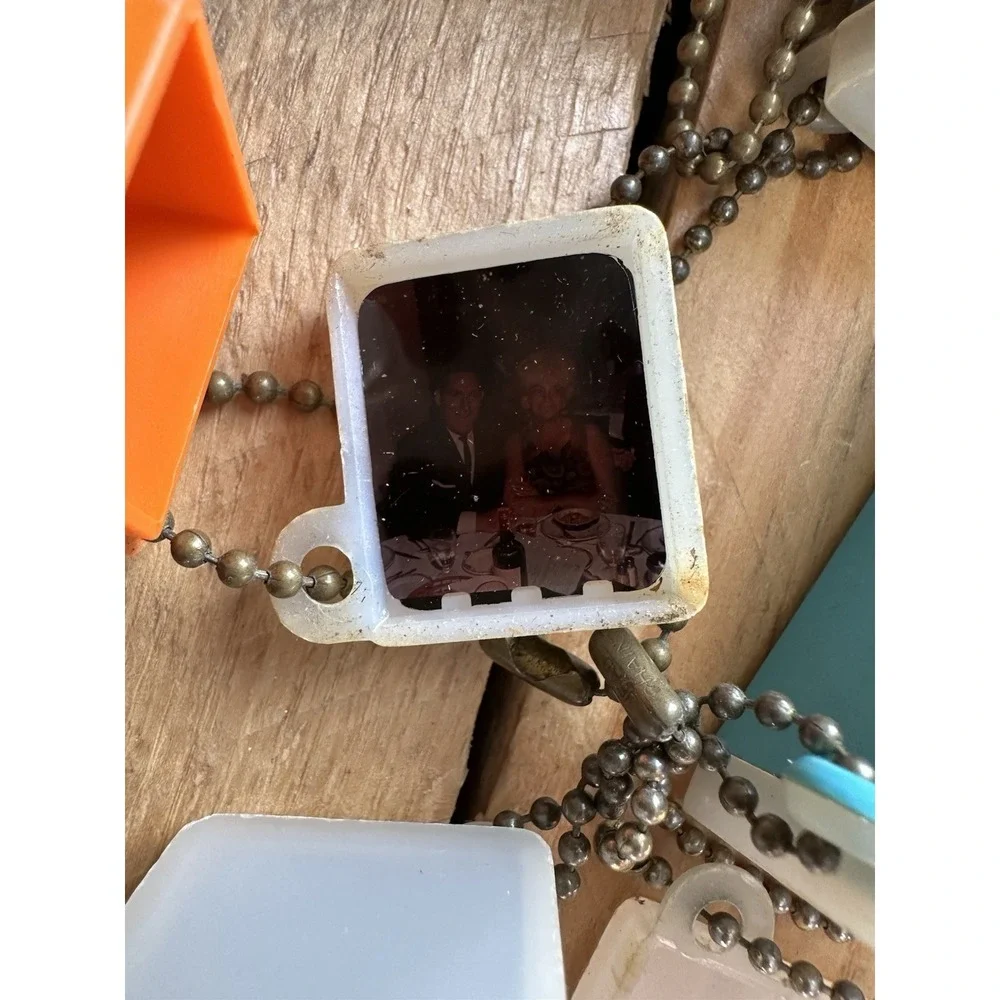 9 Vintage Generic Photo Film Negative Viewfinders Keychains‎ Lot